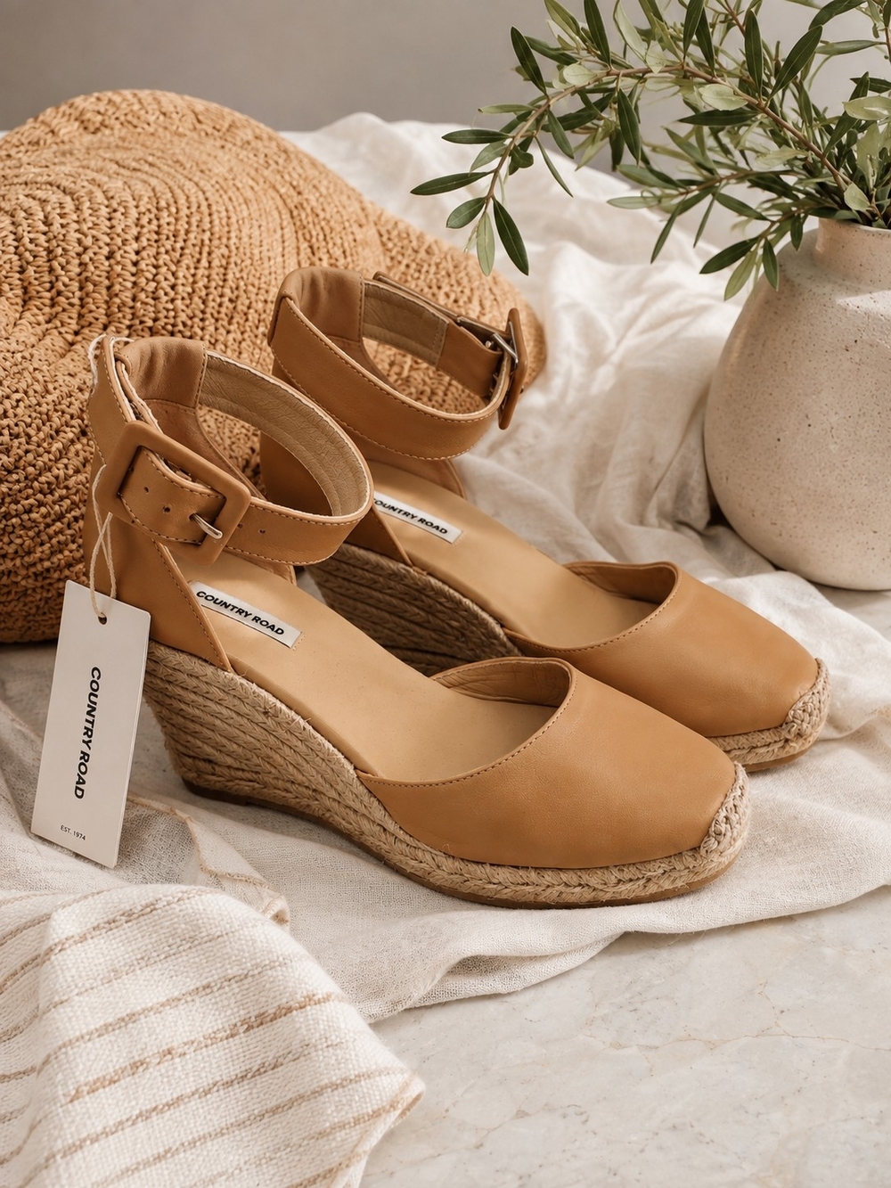 Country Road Carolina Espadrille Wedge Biscuit Leather Size 40 NWT